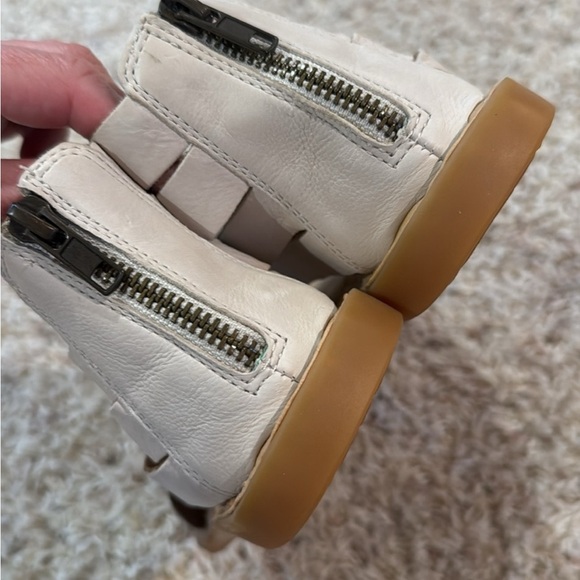 Born Iwa Woven Sandal Full Grain Leather Zipper Closure Size 8M Bone NWOT - Picture 7 of 10